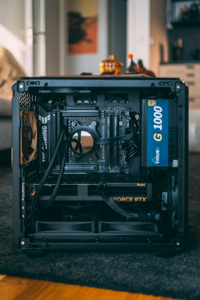 Qube 500, 9800X3D, ASUS TUF B850M mATX, 4060Ti, ATX